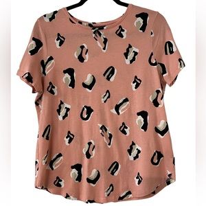 The Limited Rose Large Cheetah Printed Short Sleeve